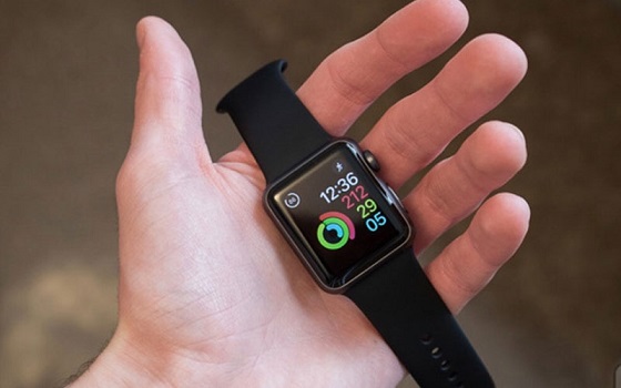 Chọn thay thế mặt kính Apple Watch Series 1 ở đâu?