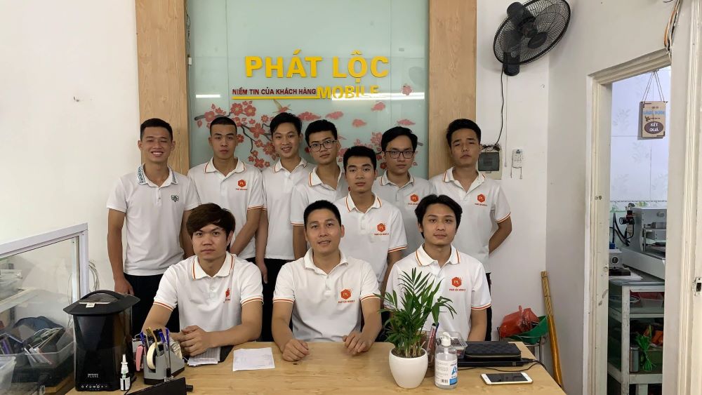 Đội ngũ thay pin Vivo uy tín tại Phát Lộc Mobile