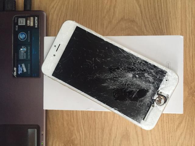 iPhone 6 vỡ, hỏng màn hình