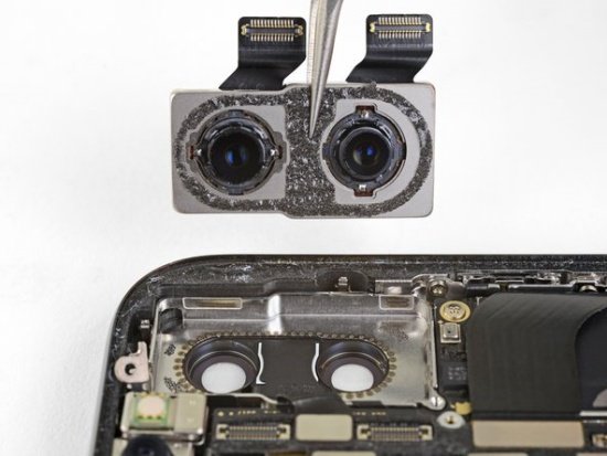Nguyên nhân và cách khắc phục camera iPhone bị đốm mờ