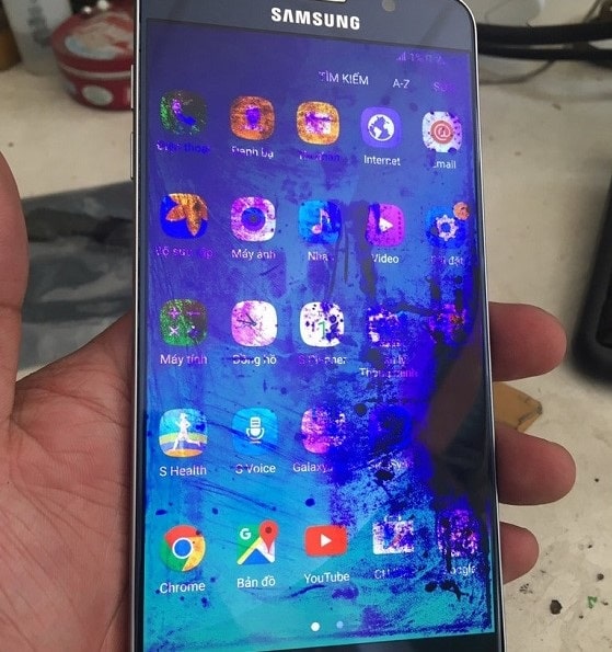 Cách khắc phục màn hình Samsung bị chảy mực 1