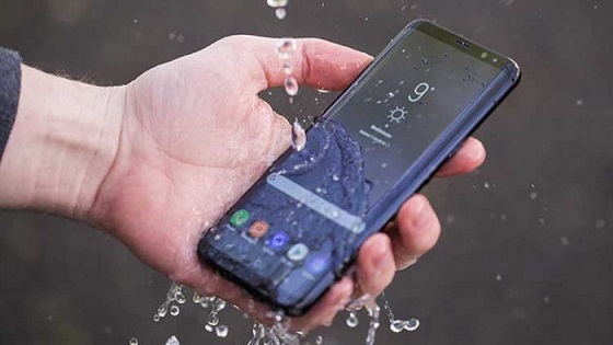 điện thoại samsung bị rơi nước