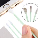 vệ sinh cổng sạc và loa ngoài trên iphone