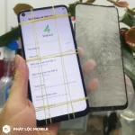 thay kính vsmart live 4