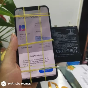 thay pin xiaomi mi 8