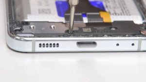 Thay chân sạc Samsung Galaxy Z Flip 5