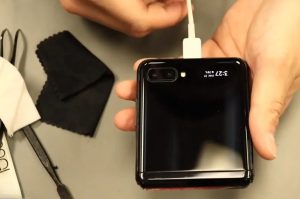 Thay chân sạc Samsung Galaxy Z Flip 7 FE