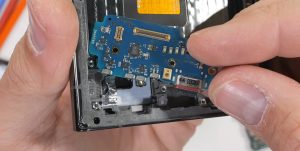 Thay chân sạc Samsung Galaxy S23 ultra